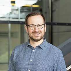 Herr Dr. Marc Sauerwein