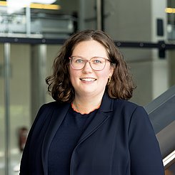 Frau Dr. Franziska Strübbe