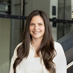 Frau  Marijana Gregurević