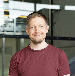 Herr Dr. Daniel Koenig